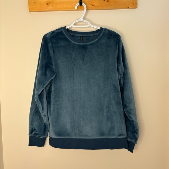 💙#86 GAIAM Velour Sweatshirt - Picture 1 of 6